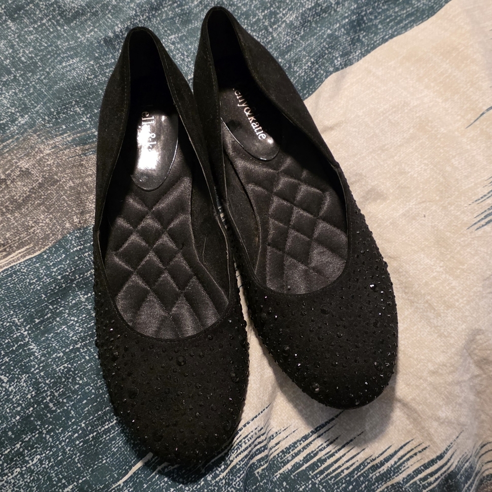 Kelly & Katie Black Quilted Flats